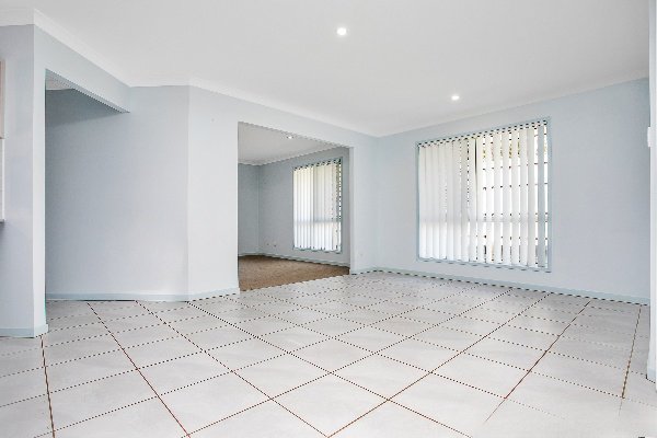 Photo - 47 Grandview Parade, Griffin QLD 4503 - Image 7
