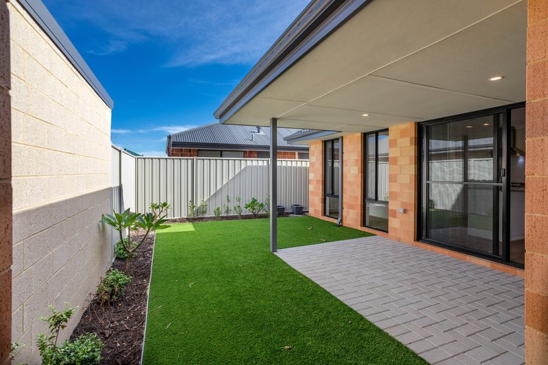 Photo - 47 Greenpoint Way, Hilbert WA 6112 - Image 21