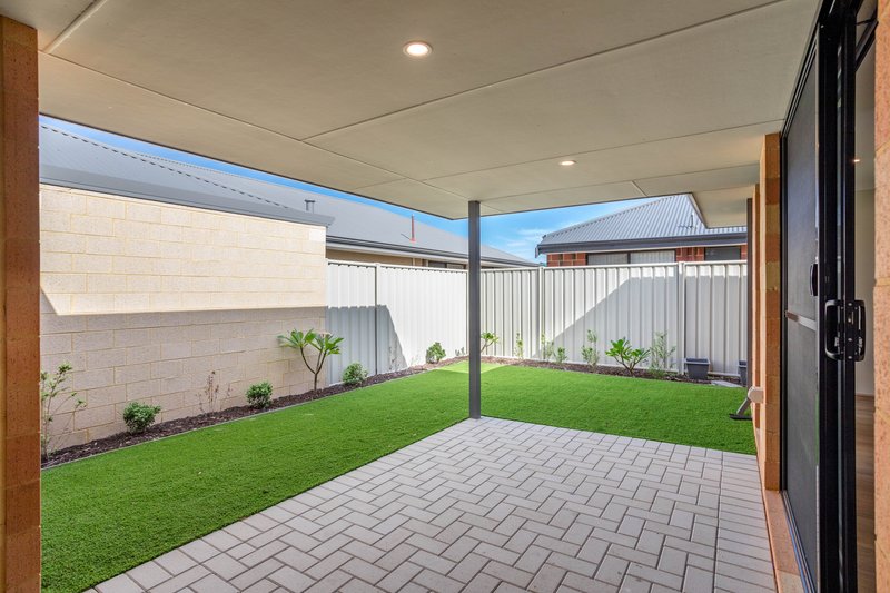 Photo - 47 Greenpoint Way, Hilbert WA 6112 - Image 22