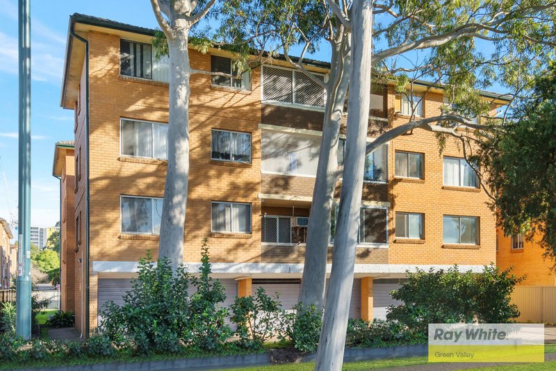 4/7 Hart Street, Warwick Farm NSW 2170