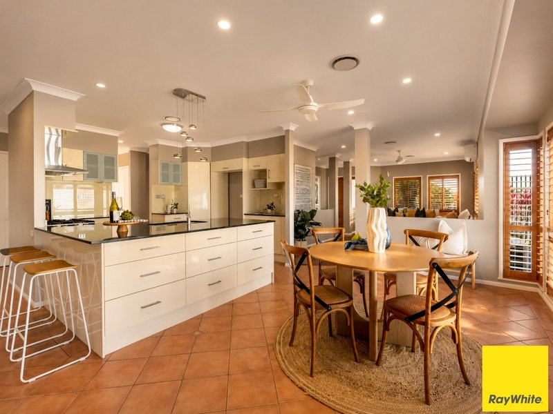 Photo - 47 Herald Street, Bentley Park QLD 4869 - Image 16