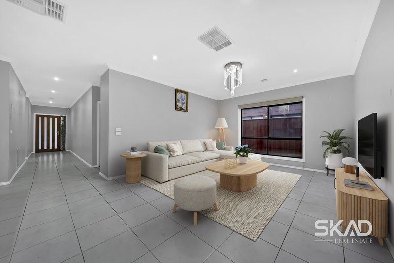 Photo - 47 Herlitz Drive, Epping VIC 3076 - Image 4