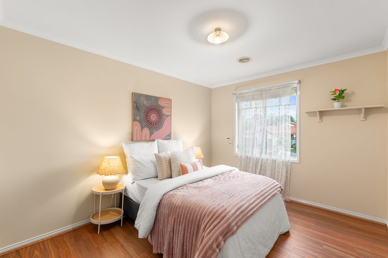 Photo - 47 Highview Drive, South Morang VIC 3752 - Image 13