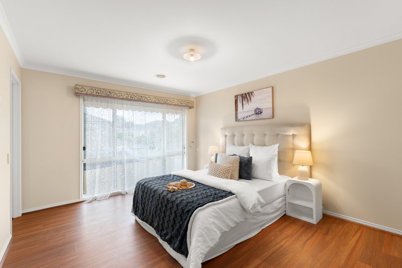 Photo - 47 Highview Drive, South Morang VIC 3752 - Image 15