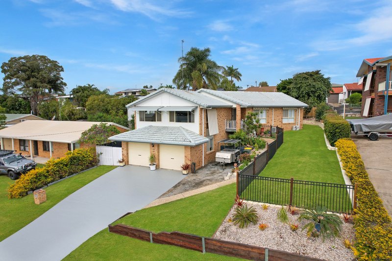 Photo - 47 Hillcrest Avenue, Scarness QLD 4655 - Image 3