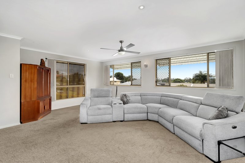 Photo - 47 Hillcrest Avenue, Scarness QLD 4655 - Image 6