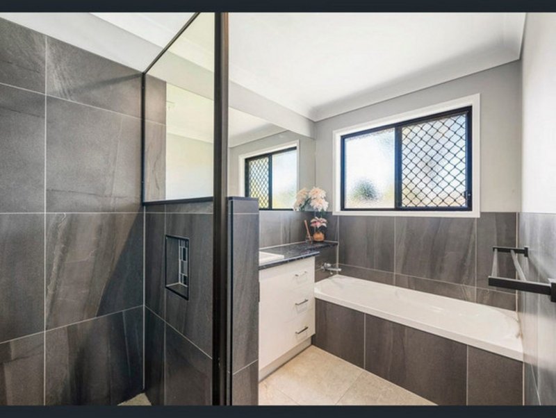 Photo - 47 Holly Avenue, Highfields QLD 4352 - Image 6