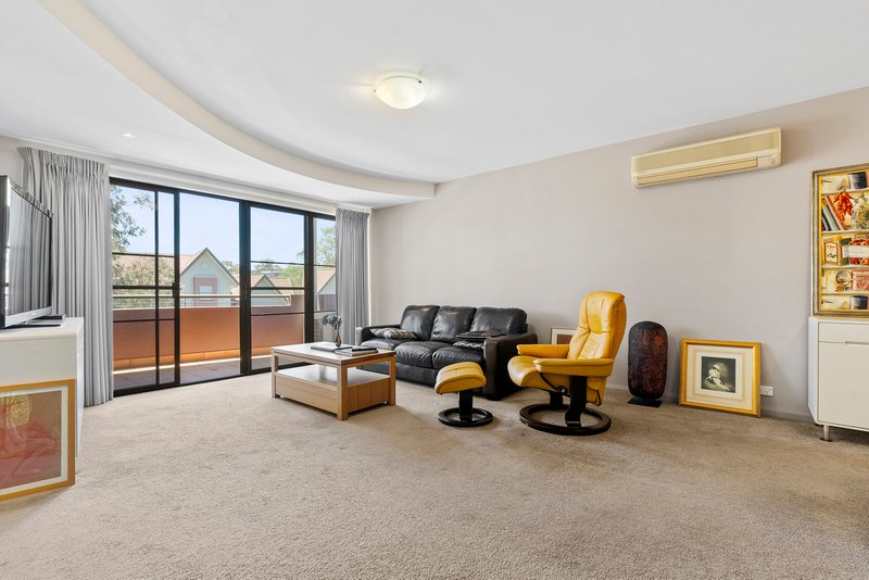 Photo - 4/7 Hopegood Place, Garran ACT 2605 - Image 9