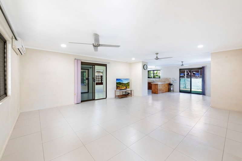 Photo - 47 Hotham Court, Leanyer NT 0812 - Image 5