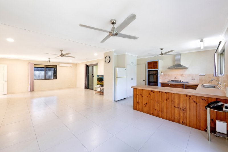 Photo - 47 Hotham Court, Leanyer NT 0812 - Image 6