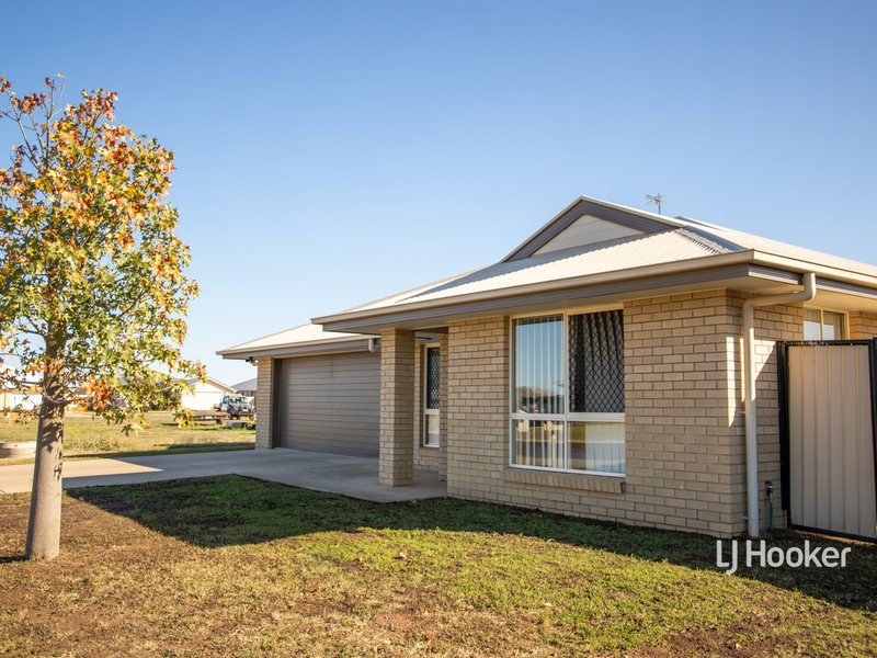 Photo - 47 Howard Street, Roma QLD 4455 - Image 2