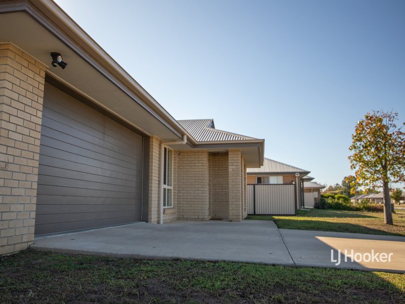 Photo - 47 Howard Street, Roma QLD 4455 - Image 4