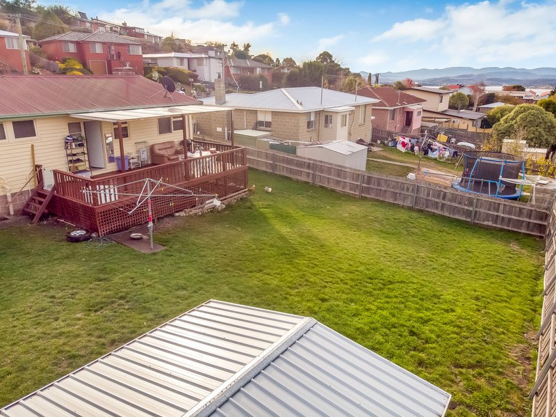 Photo - 47 Hudson Crescent, Glenorchy TAS 7010 - Image 5