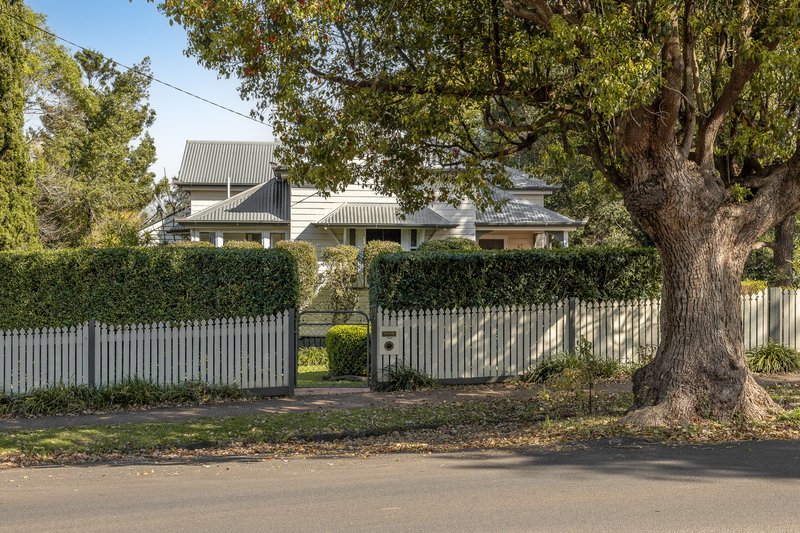 Photo - 47 Hume Street, North Toowoomba QLD 4350 - Image 26