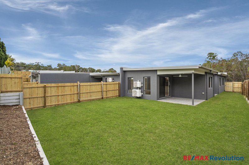 Photo - 47 Huon Place, Hillcrest QLD 4118 - Image 9