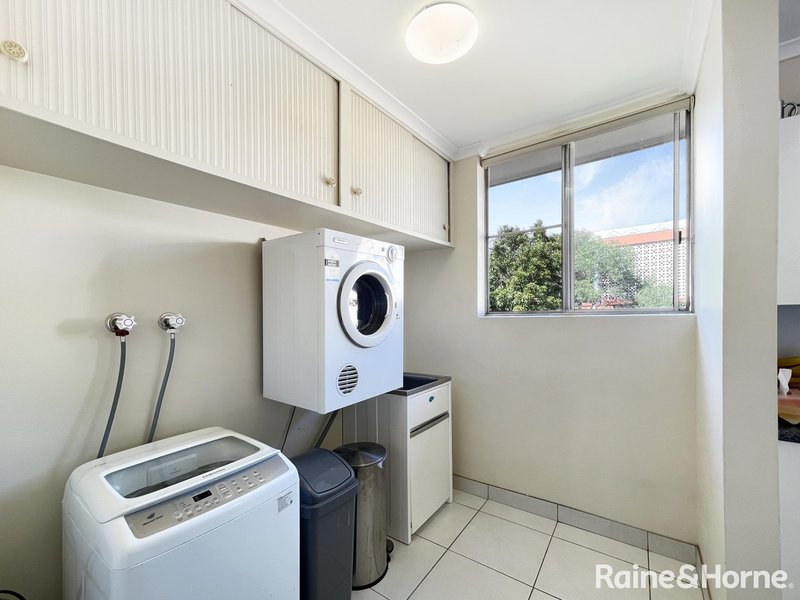 Photo - 4/7 Jephson Street, Toowong QLD 4066 - Image 7