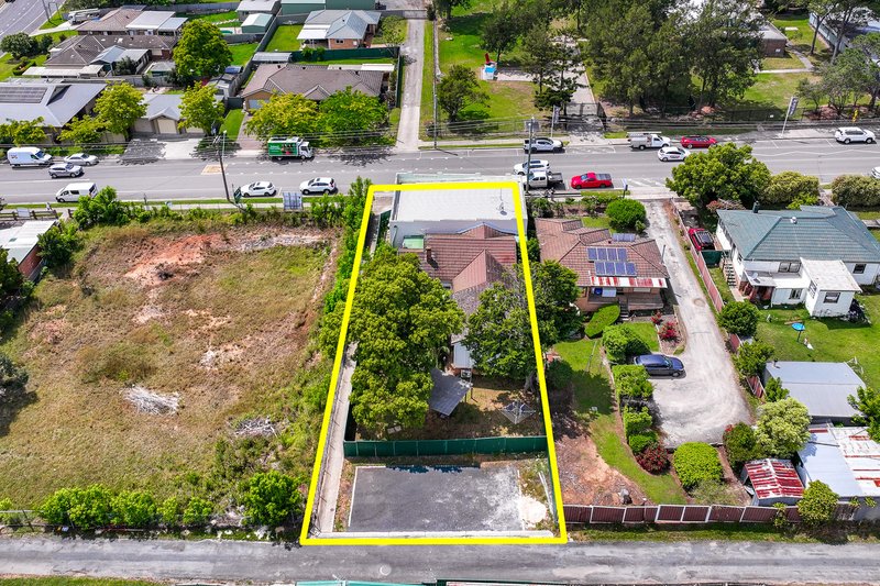 Photo - 47 John Street, The Oaks NSW 2570 - Image 13