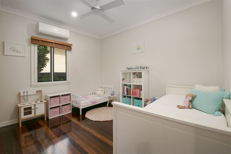 Photo - 47 Jutland Street, Oxley QLD 4075 - Image 7