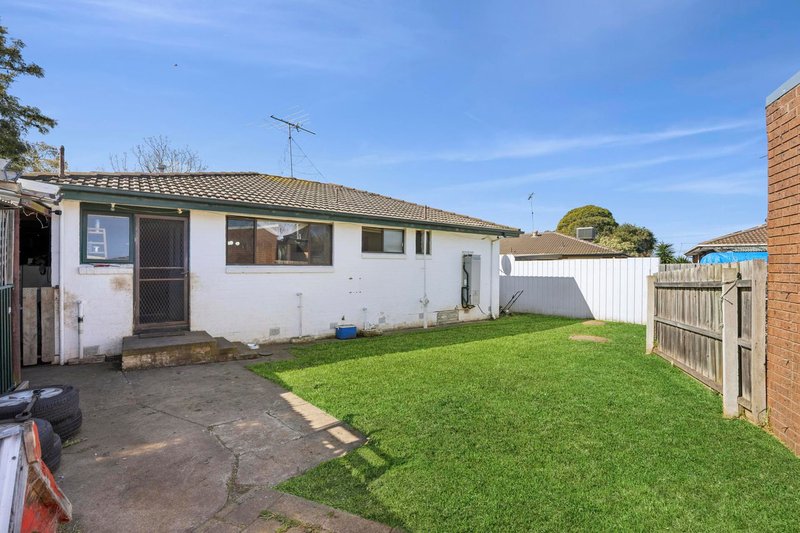 Photo - 47 Kanooka Drive, Corio VIC 3214 - Image 6