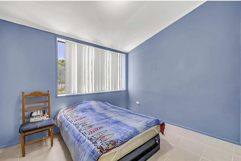 Photo - 47 Keith Street, Bundamba QLD 4304 - Image 4