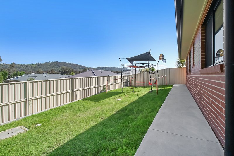 Photo - 47 Kenneth Watson Drive, Bandiana VIC 3691 - Image 18