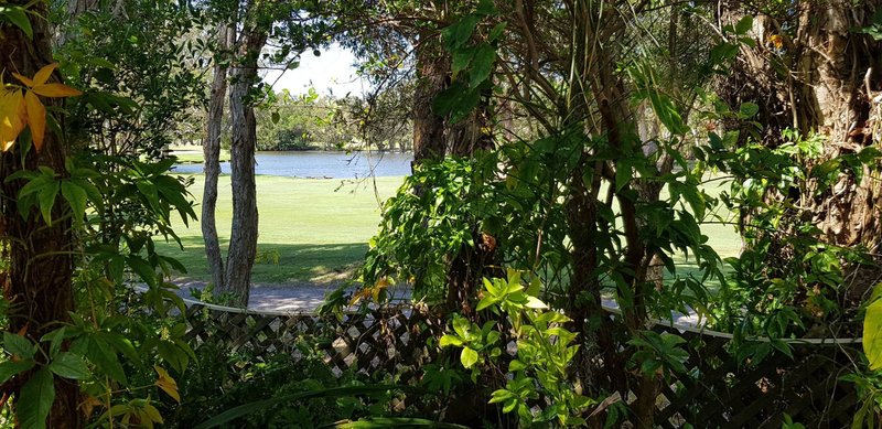 Photo - 4/7 Kiata Crt , Mount Coolum QLD 4573 - Image 1