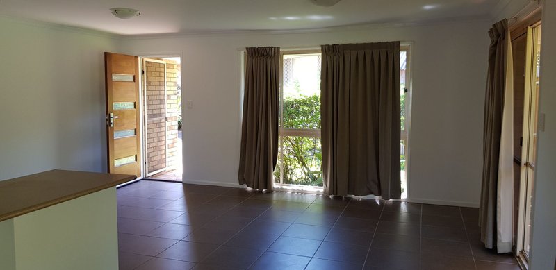Photo - 4/7 Kiata Crt , Mount Coolum QLD 4573 - Image 3