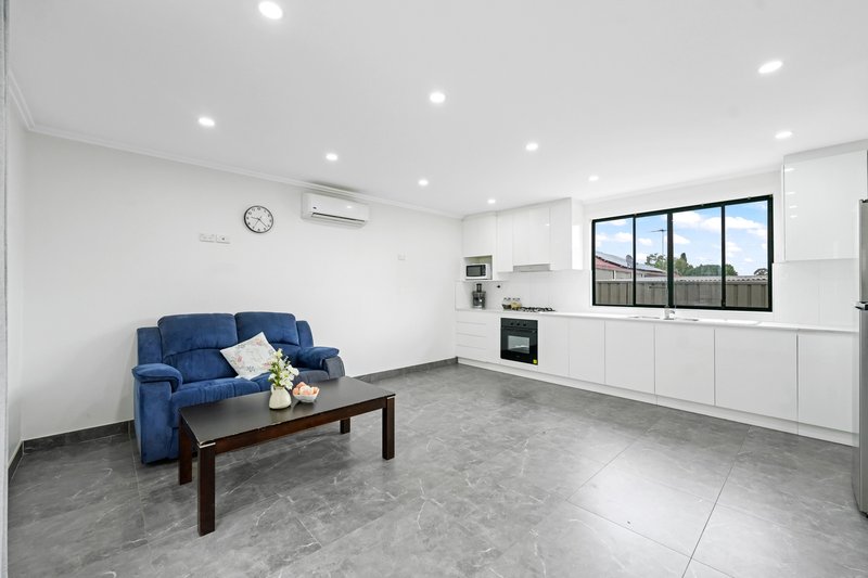 Photo - 47 Kurrajong Crescent, Blacktown NSW 2148 - Image 6