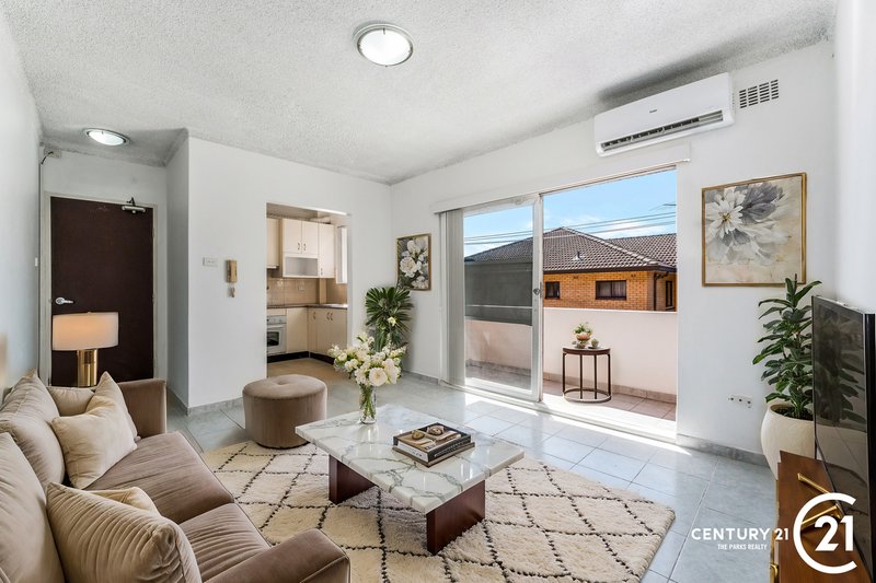 4/7 Lackey Street, Fairfield NSW 2165