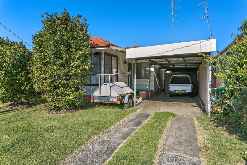 47 Lake Entrance Road, Warilla NSW 2528