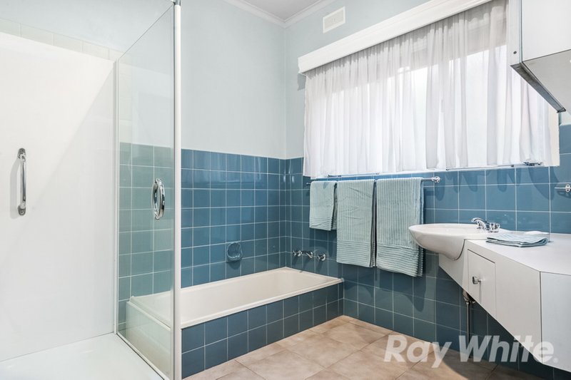 Photo - 47 Leicester Avenue, Glen Waverley VIC 3150 - Image 10