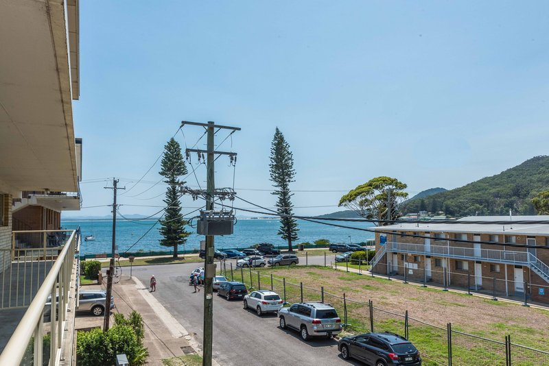 Photo - 4/7 Lillian Street, Shoal Bay NSW 2315 - Image 2