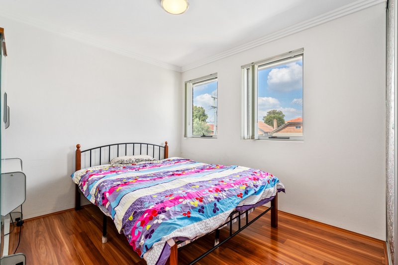 Photo - 47 Locksley Avenue, Merrylands NSW 2160 - Image 11