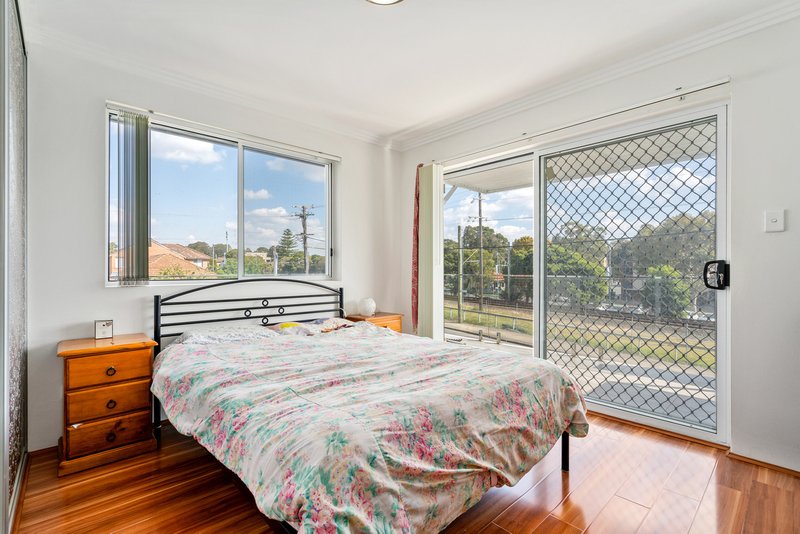 Photo - 47 Locksley Avenue, Merrylands NSW 2160 - Image 12