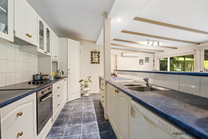 Photo - 47 Mareeba Avenue, Buxton VIC 3711 - Image 9