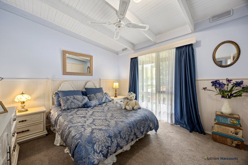 Photo - 47 Mareeba Avenue, Buxton VIC 3711 - Image 12