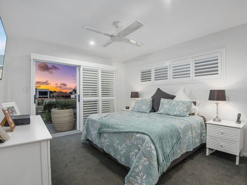 Photo - 47 Marina View Drive, Pelican Waters QLD 4551 - Image 13