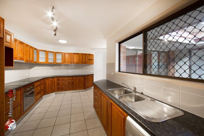 Photo - 47 Marsala St , Kippa-Ring QLD 4021 - Image 8