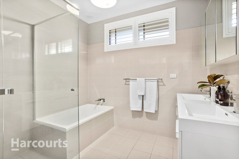 Photo - 47 Matthews Drive, Mount Warrigal NSW 2528 - Image 10