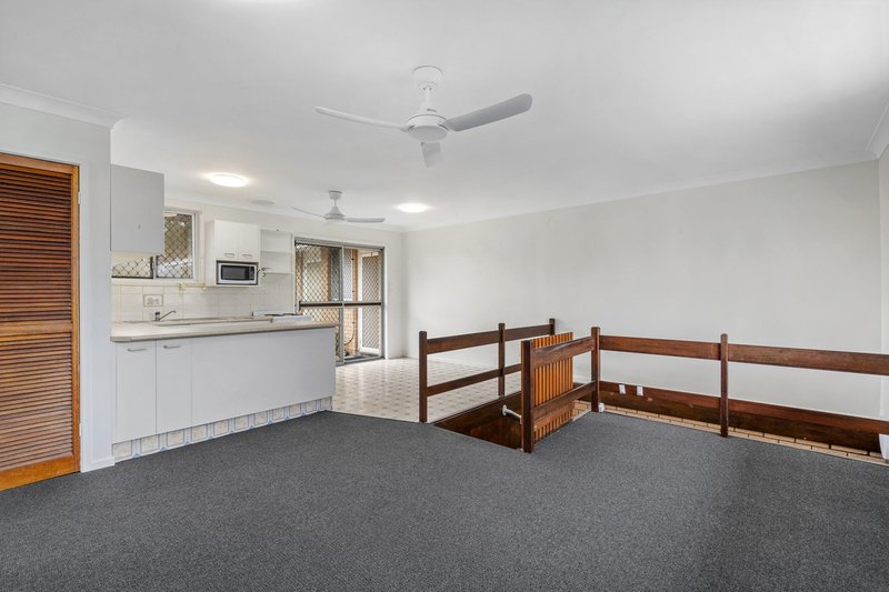 Photo - 4/7 Mawarra Street, Palm Beach QLD 4221 - Image 2