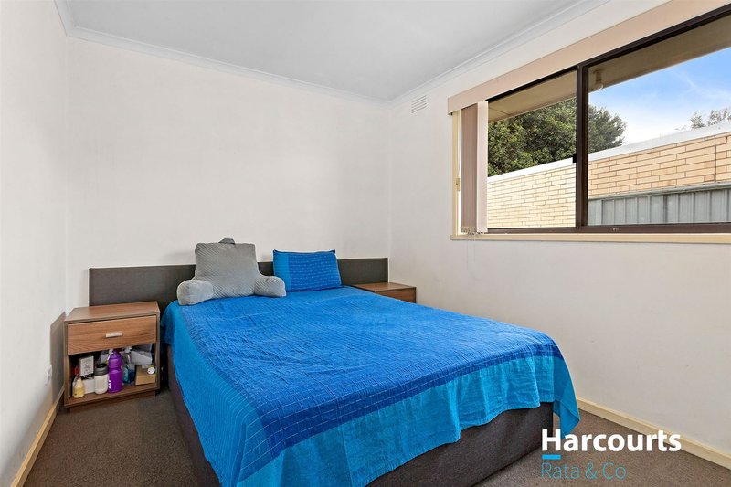 Photo - 47 Mckimmies Road, Lalor VIC 3075 - Image 6