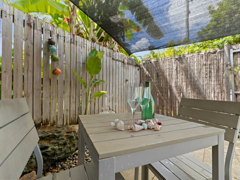 Photo - 4/7 Mcpherson Close, Edge Hill QLD 4870 - Image 3
