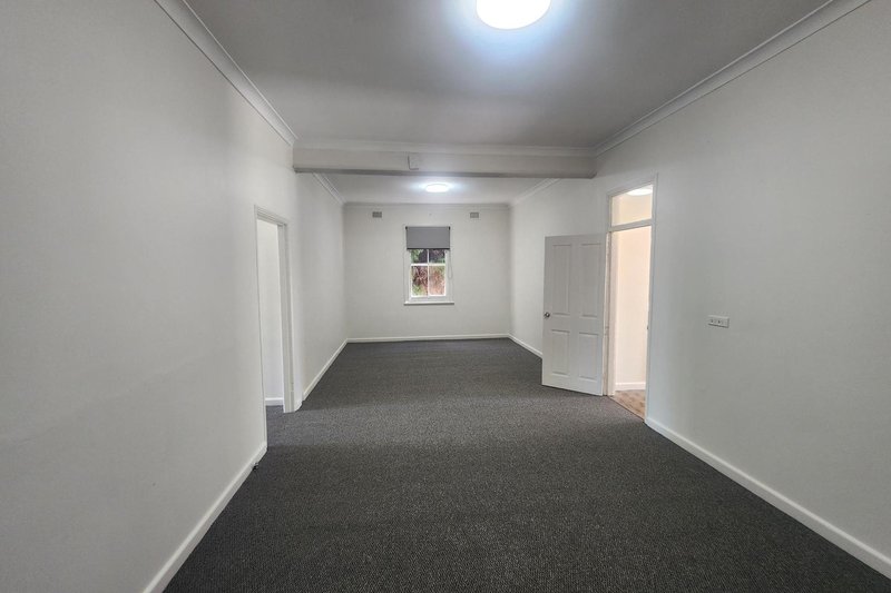 Photo - 47 Merrylands Road, Merrylands NSW 2160 - Image 4