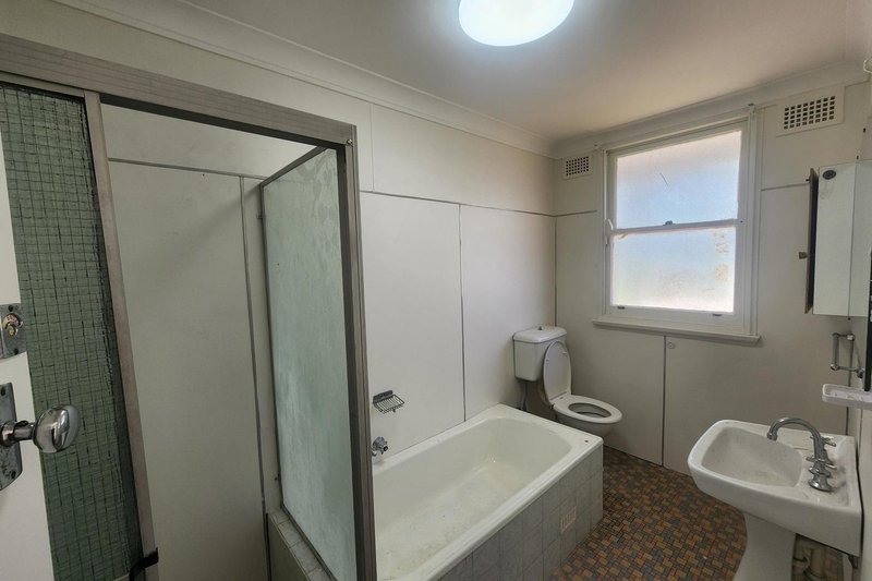 Photo - 47 Merrylands Road, Merrylands NSW 2160 - Image 8