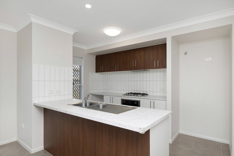 Photo - 47 Mesa Circuit, Cosgrove QLD 4818 - Image 2