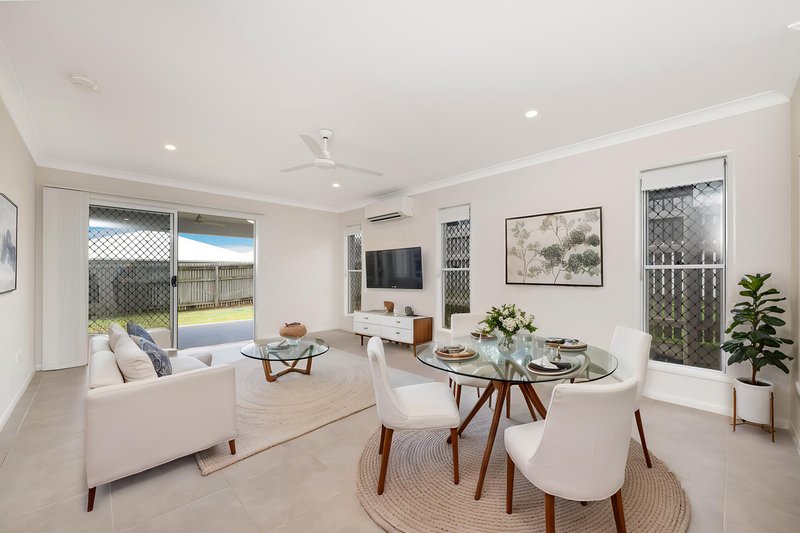 Photo - 47 Mesa Circuit, Cosgrove QLD 4818 - Image 3