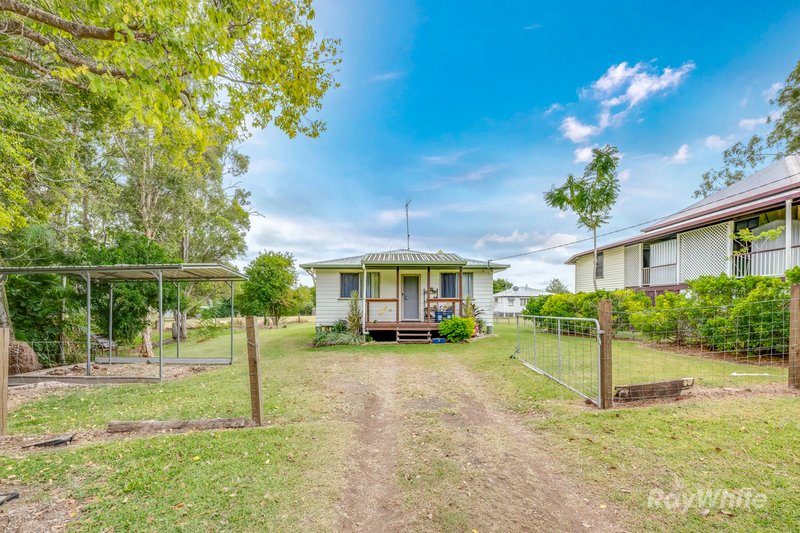 Photo - 47 Milden Street, Gin Gin QLD 4671 - Image 3