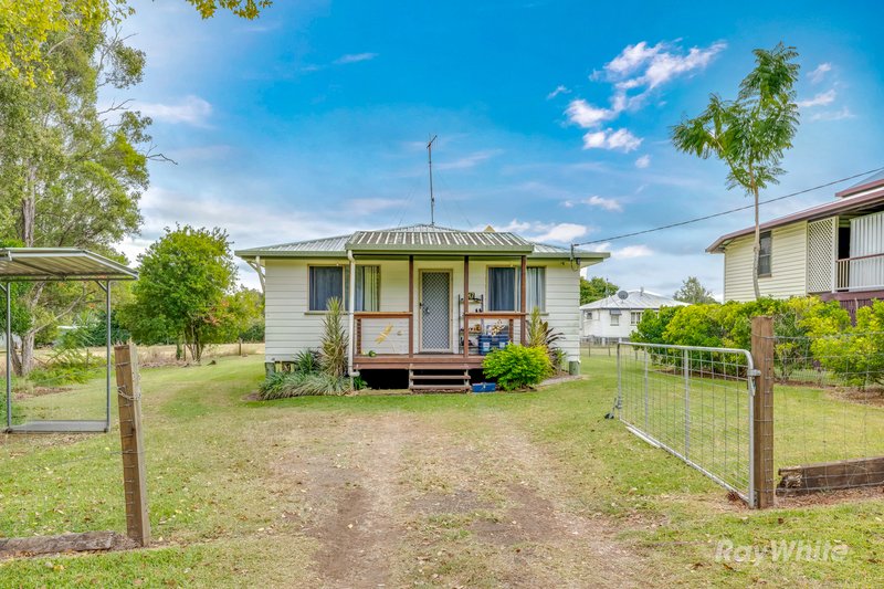 Photo - 47 Milden Street, Gin Gin QLD 4671 - Image 4