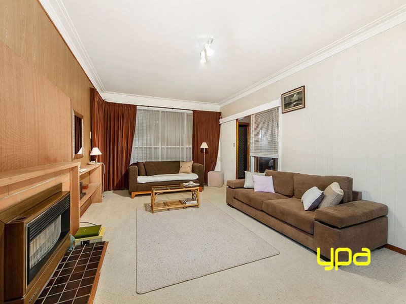 Photo - 47 Millawa Avenue, St Albans VIC 3021 - Image 3