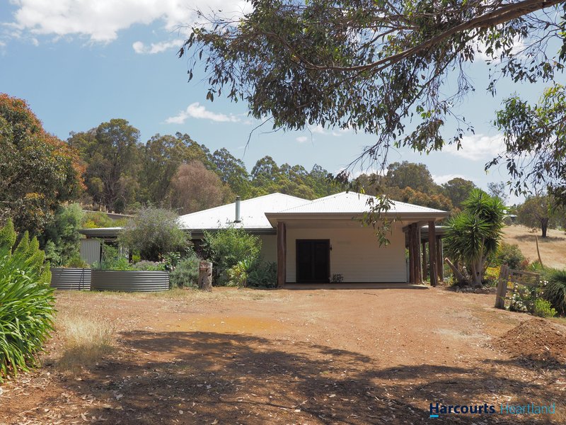 Photo - 47 Moriarty Street, Bridgetown WA 6255 - Image 2